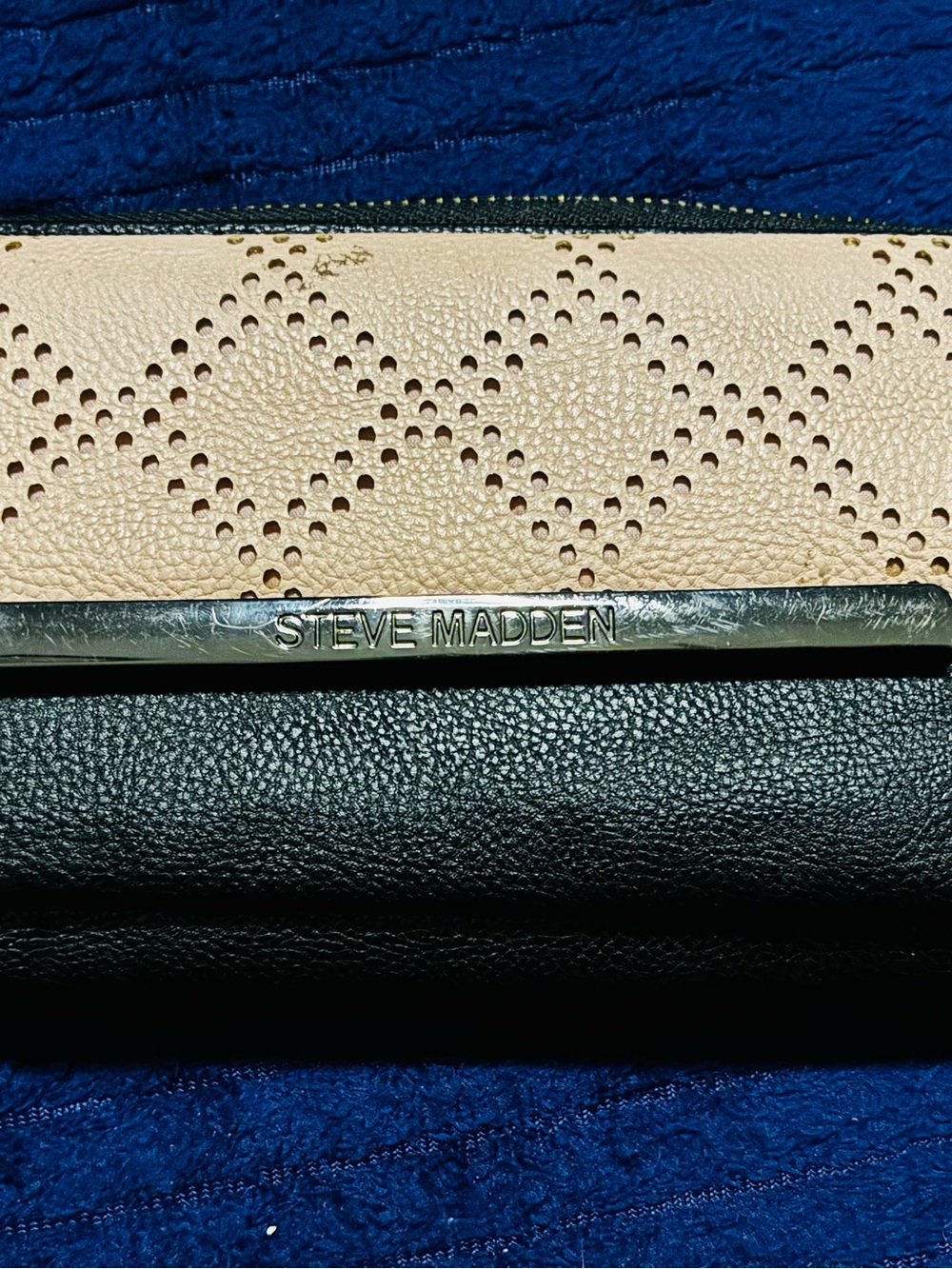 Steve Madden Two-Tone Perforated Beige and Black Wallet
